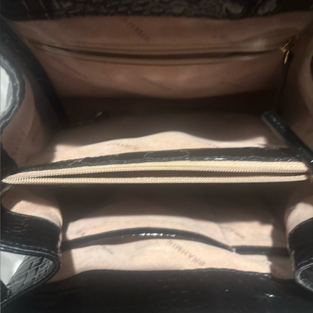 Brahmin Shiny Black Croc-Embossed Shoulder Bag with Gold-Tone Hardware - Picture 7 of 7